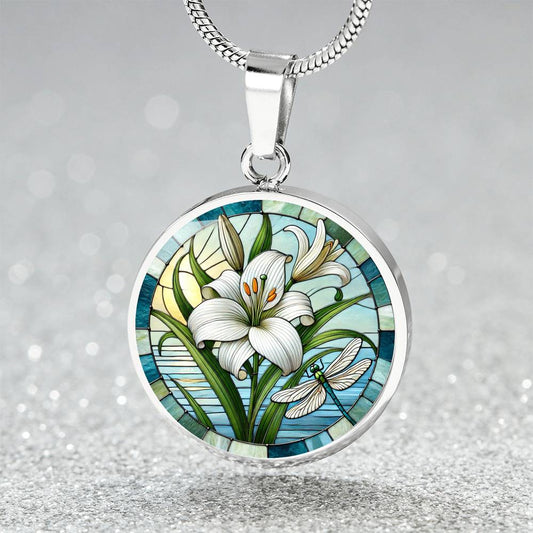 The Lily Circle Pendant Necklace
