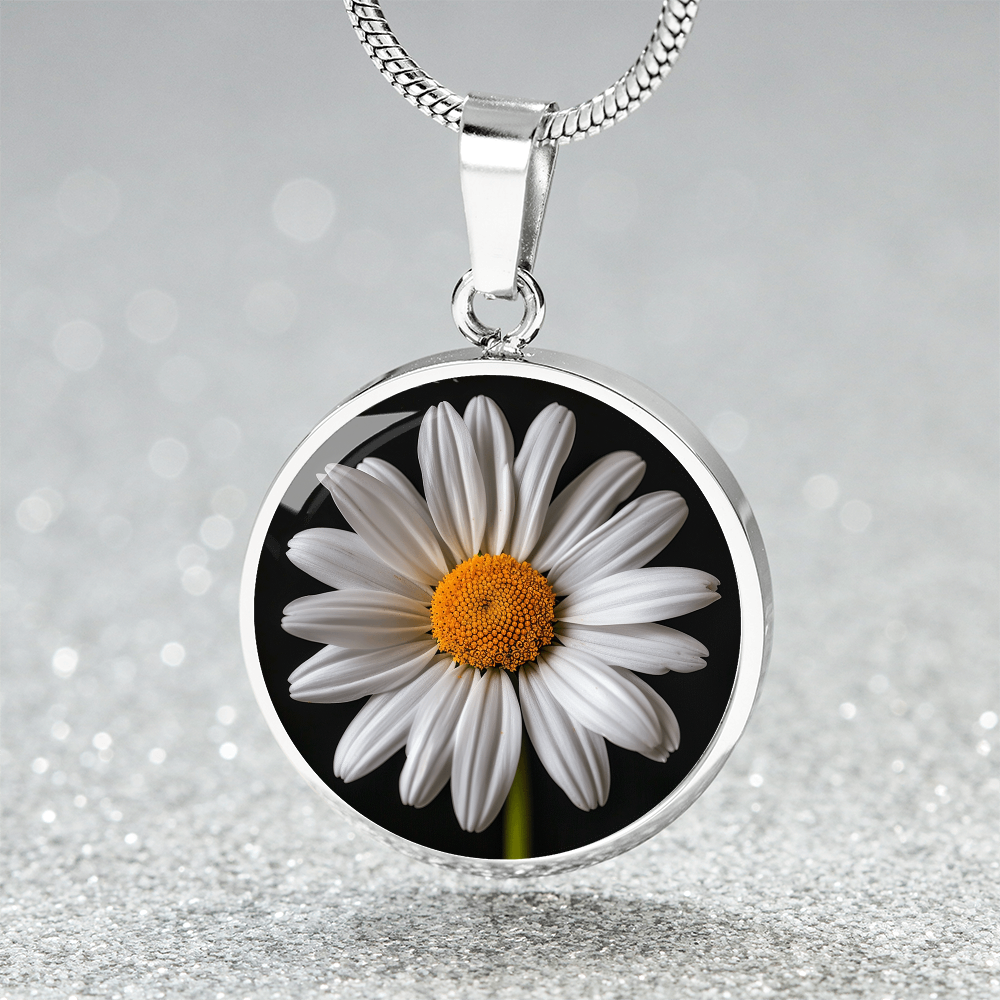 Charming Daisy Circle Pendant Necklace